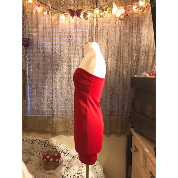 SOLD🌹Foreign Exchange red dress🌹 - Picture 2 of 4